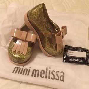 Mini Melissa Glitter Gold Shoes size 5 (NWOT)